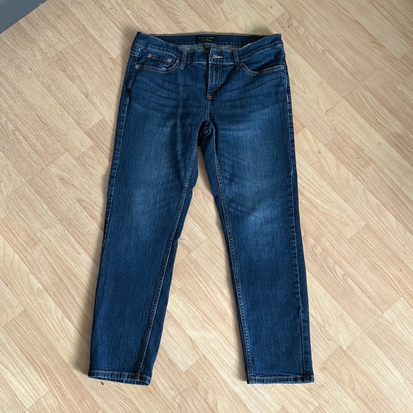 Banana Republic Denim - Banana Republic Petite Girlfriend Jean